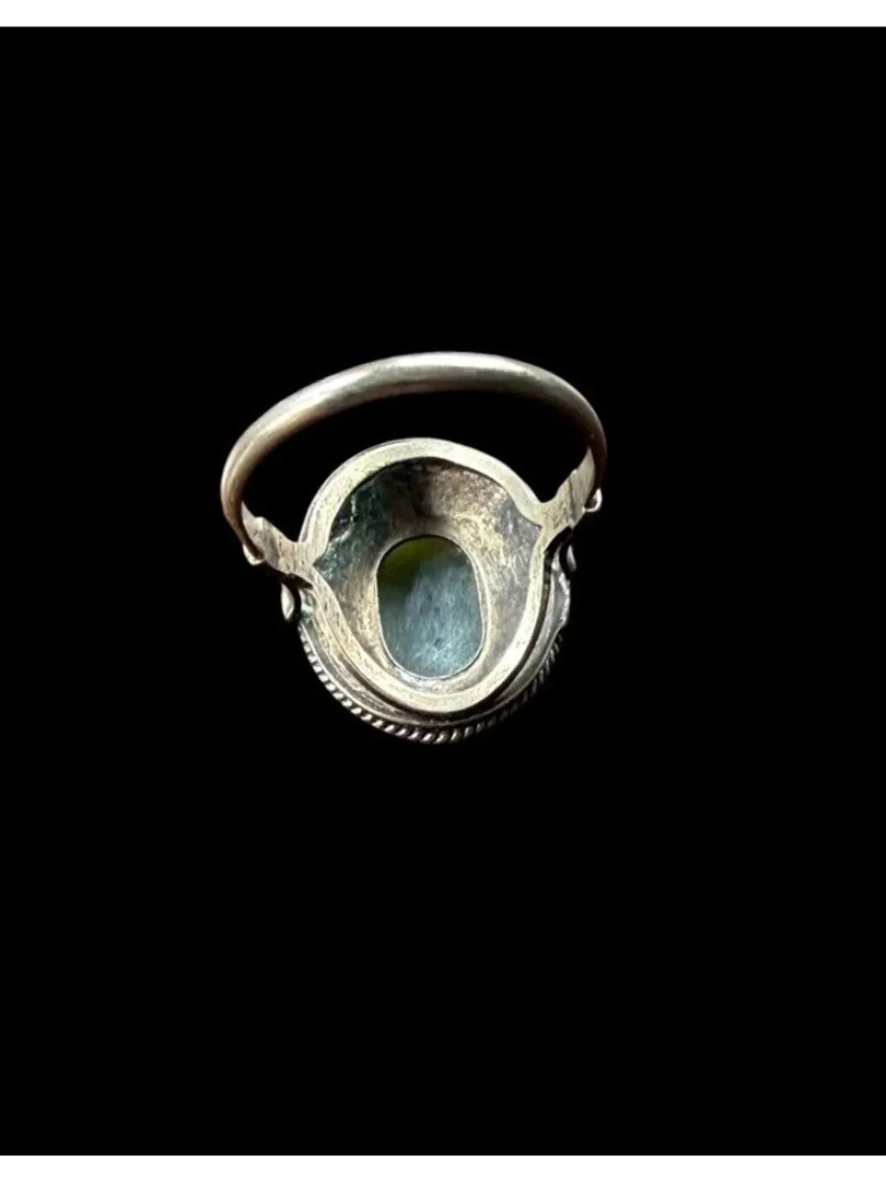 Vintage Sterling Silver Oval Green Jade Cabochon Ring Twisted Rope Border
